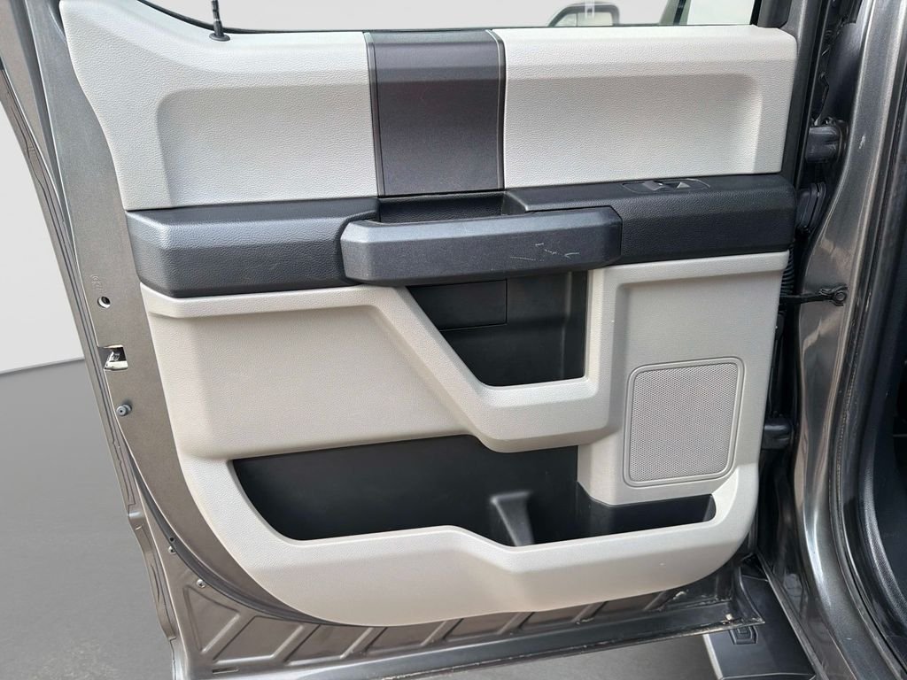 Used 2019 Gray Ford XL image 13