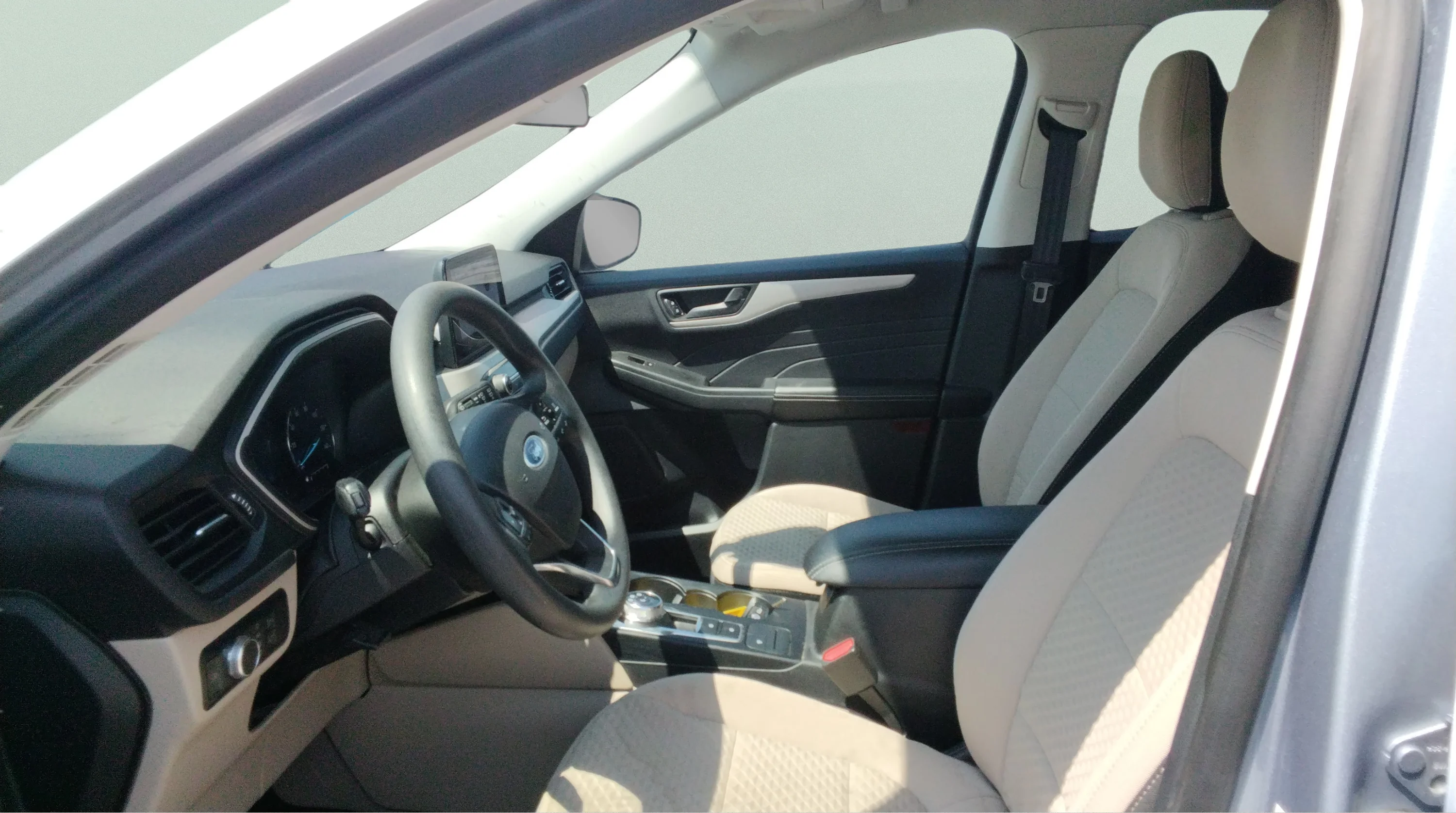 Used 2022 Blue Ford SE image 10