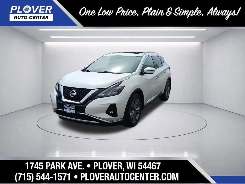 Used 2020 Pearl White Tricoat Nissan Platinum image 1