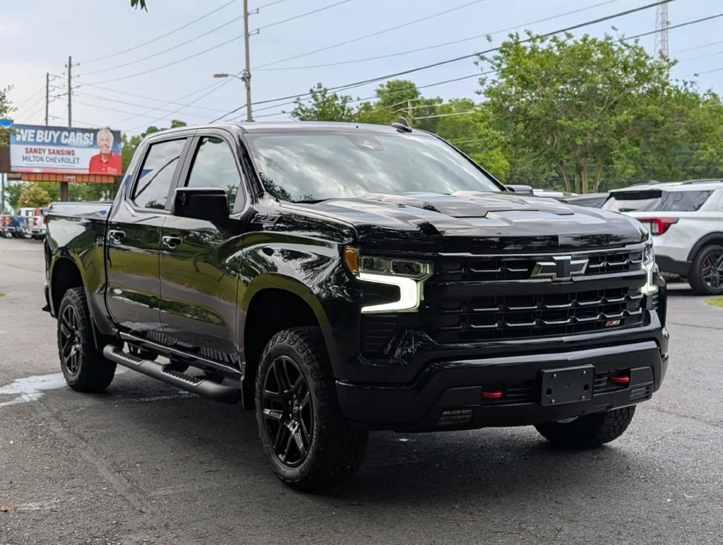 Used 2025 Black Chevrolet LT Trail Boss image 7