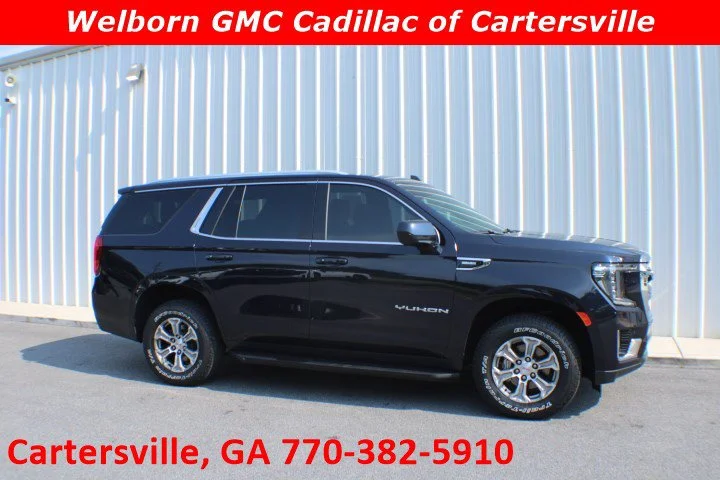 Certified Used 2022 Midnight Blue Metallic GMC SLE image 1