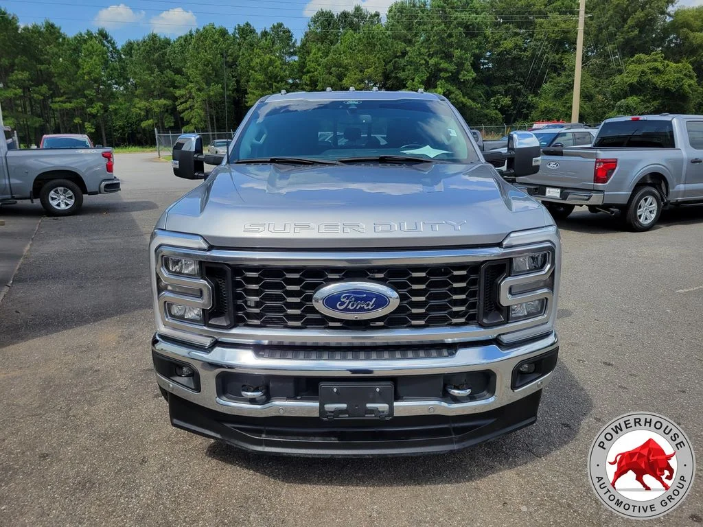 Used 2024 Silver Ford Lariat image 9
