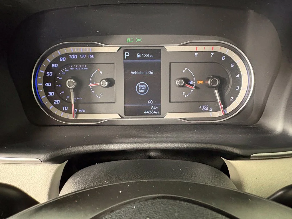 Used 2022 Gray Hyundai SEL image 26