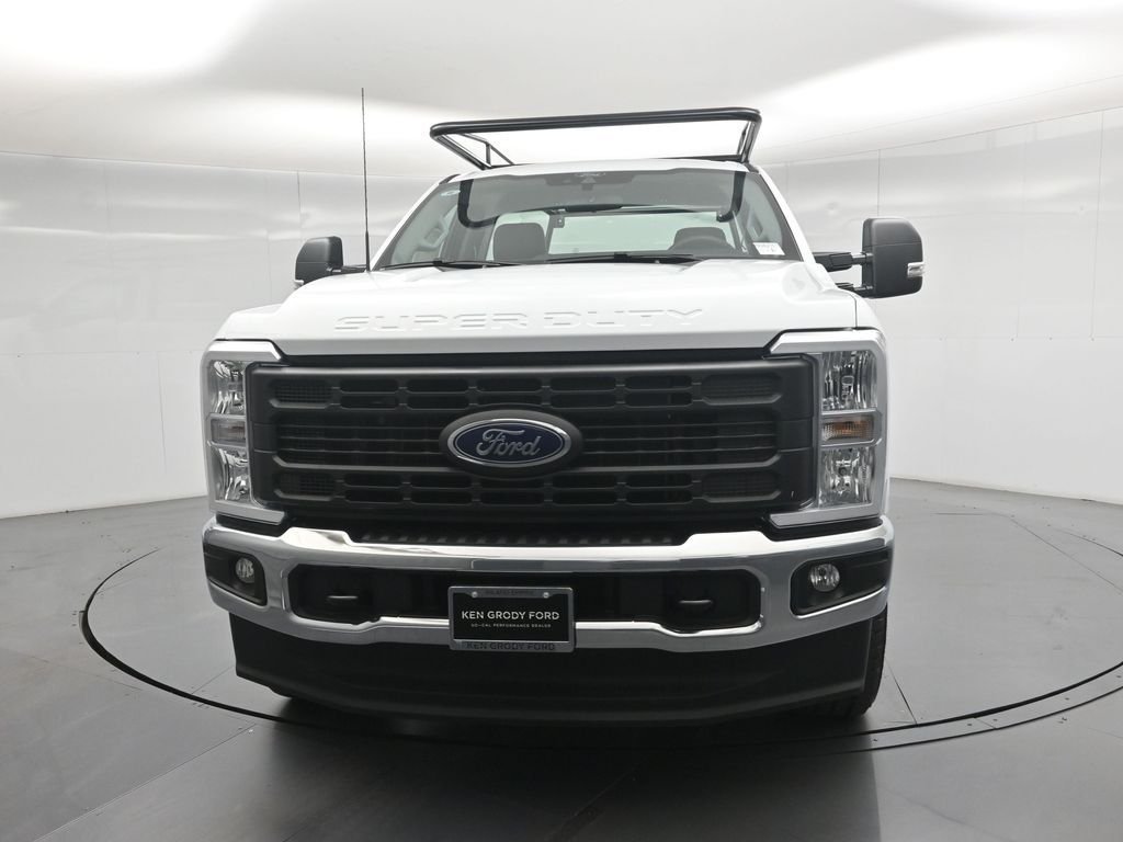 New 2026 Oxford White Ford XL image 45