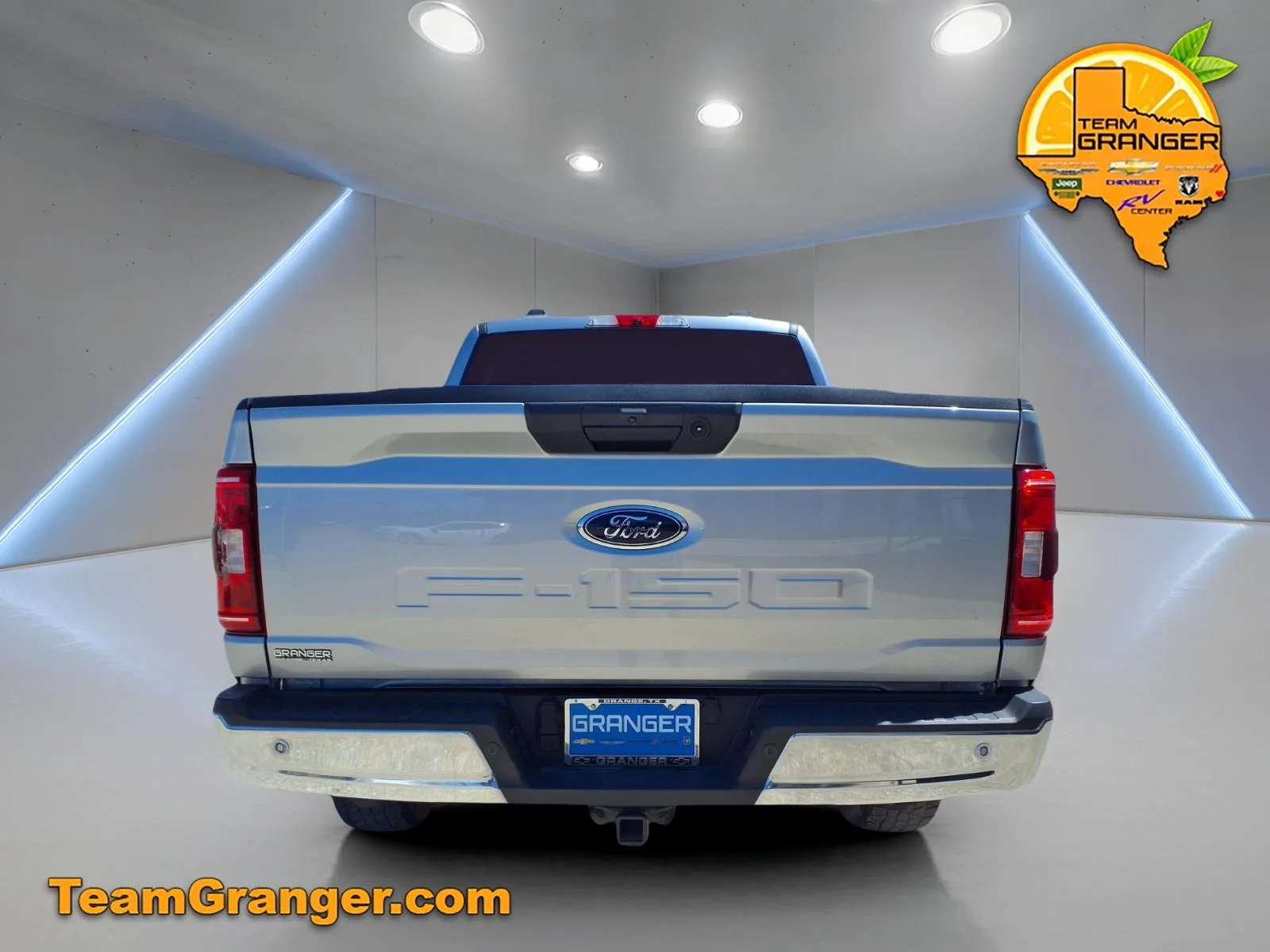 Used 2022 Silver Ford XLT image 8