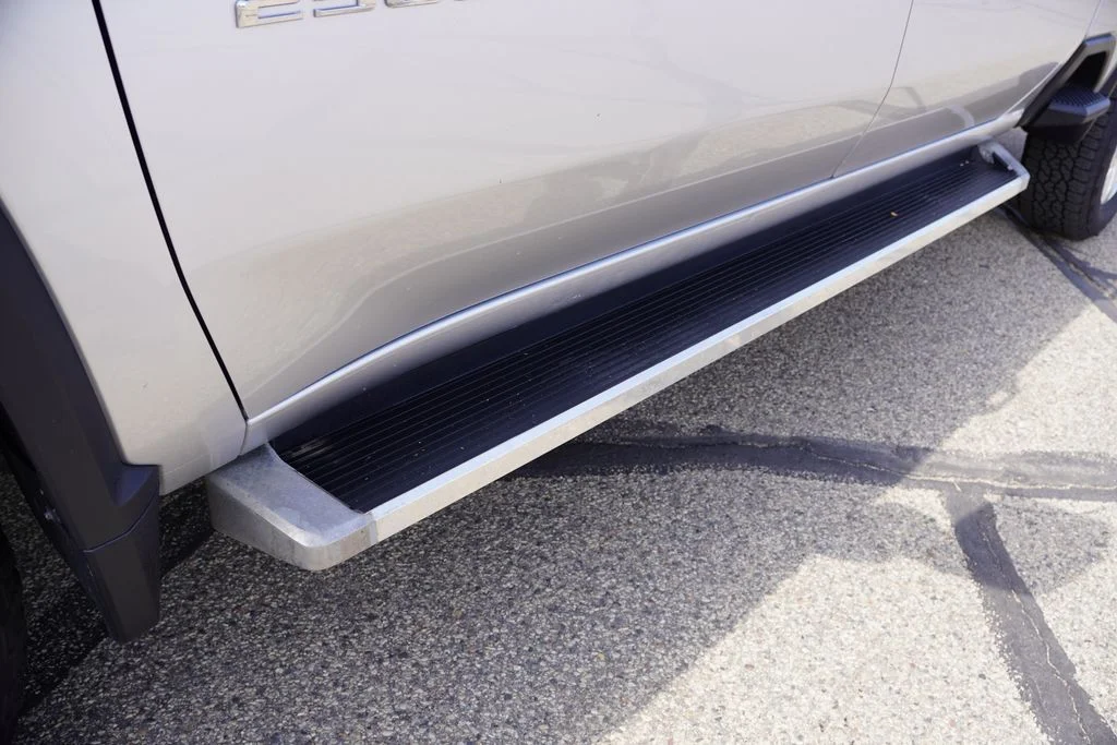 Used 2022 Silver Ice Metallic Chevrolet LTZ image 14