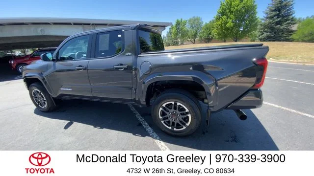 Used 2024  Toyota SR5 image 7