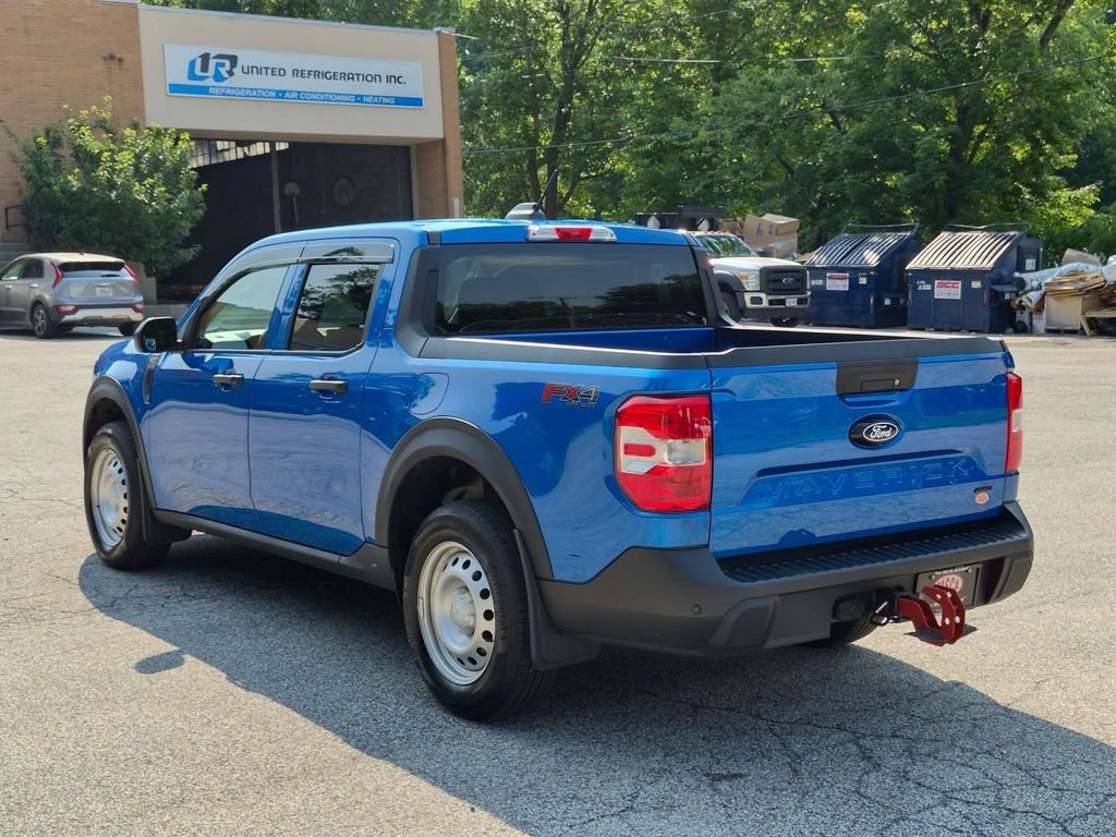 Used 2025 Blue Ford XL image 7