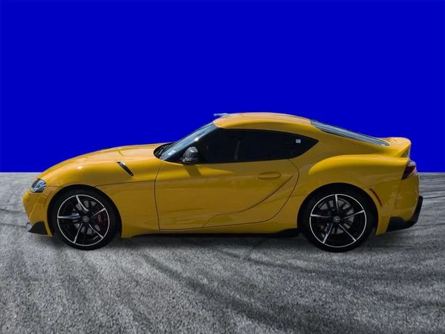 Used 2021 Yellow Toyota 3.0 image 7