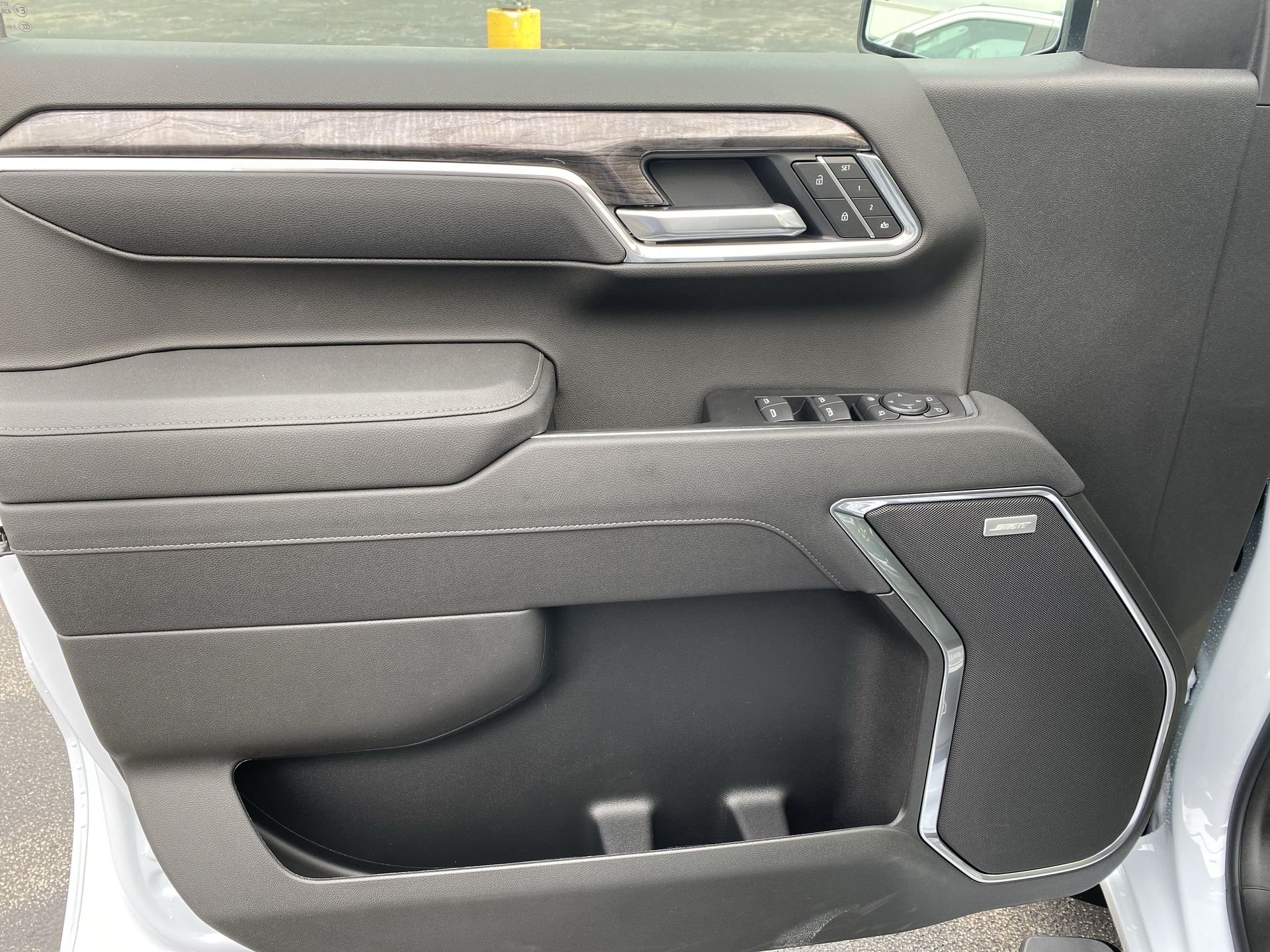 2026 Chevrolet Silverado 1500 LTZ - Photo 47