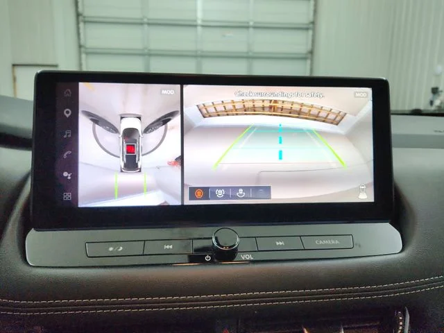 Used 2026 Gold Nissan Platinum image 30