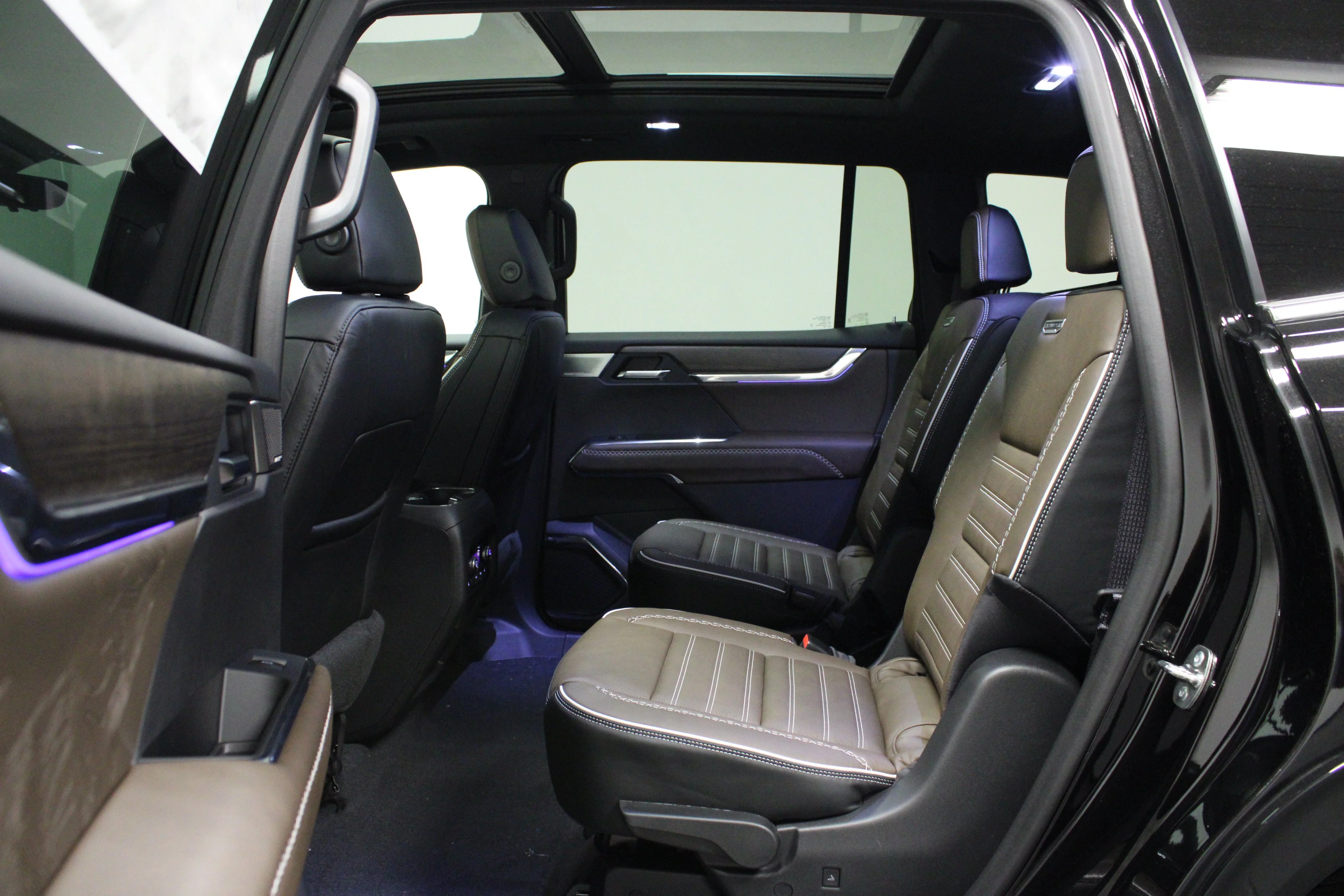 New 2026 Ebony Twilight Metallic GMC Denali Ultimate image 13