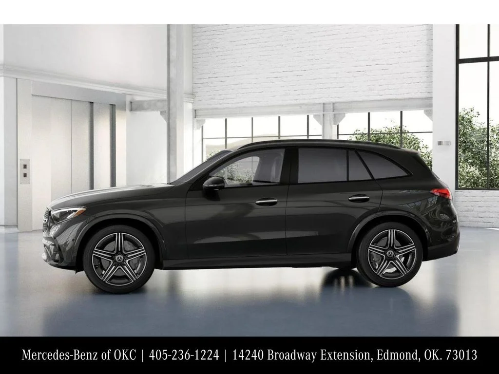 Used 2026 Gray Mercedes-Benz GLC 300 image 35