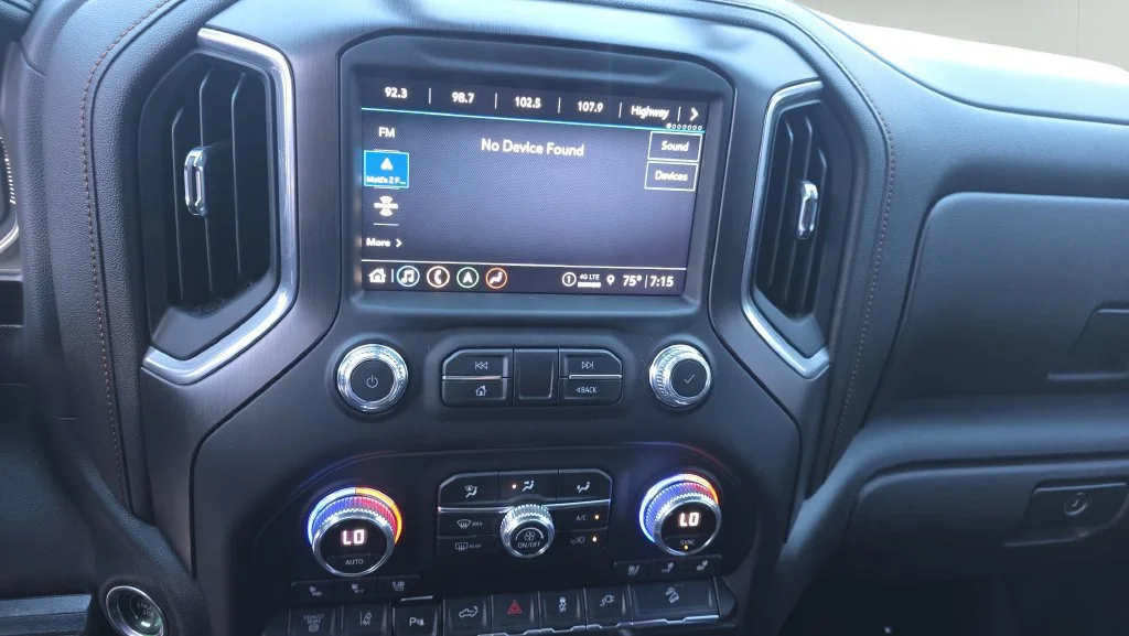 Used 2022 ONYX BLACK GMC AT4 image 18