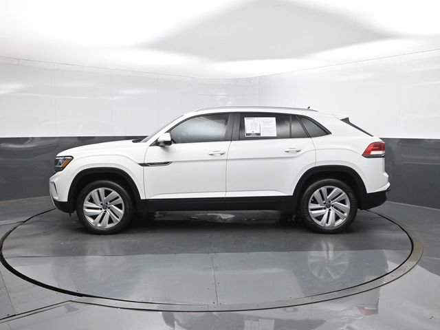 Used 2021 White Volkswagen 2.0T SE w/Technology image 30