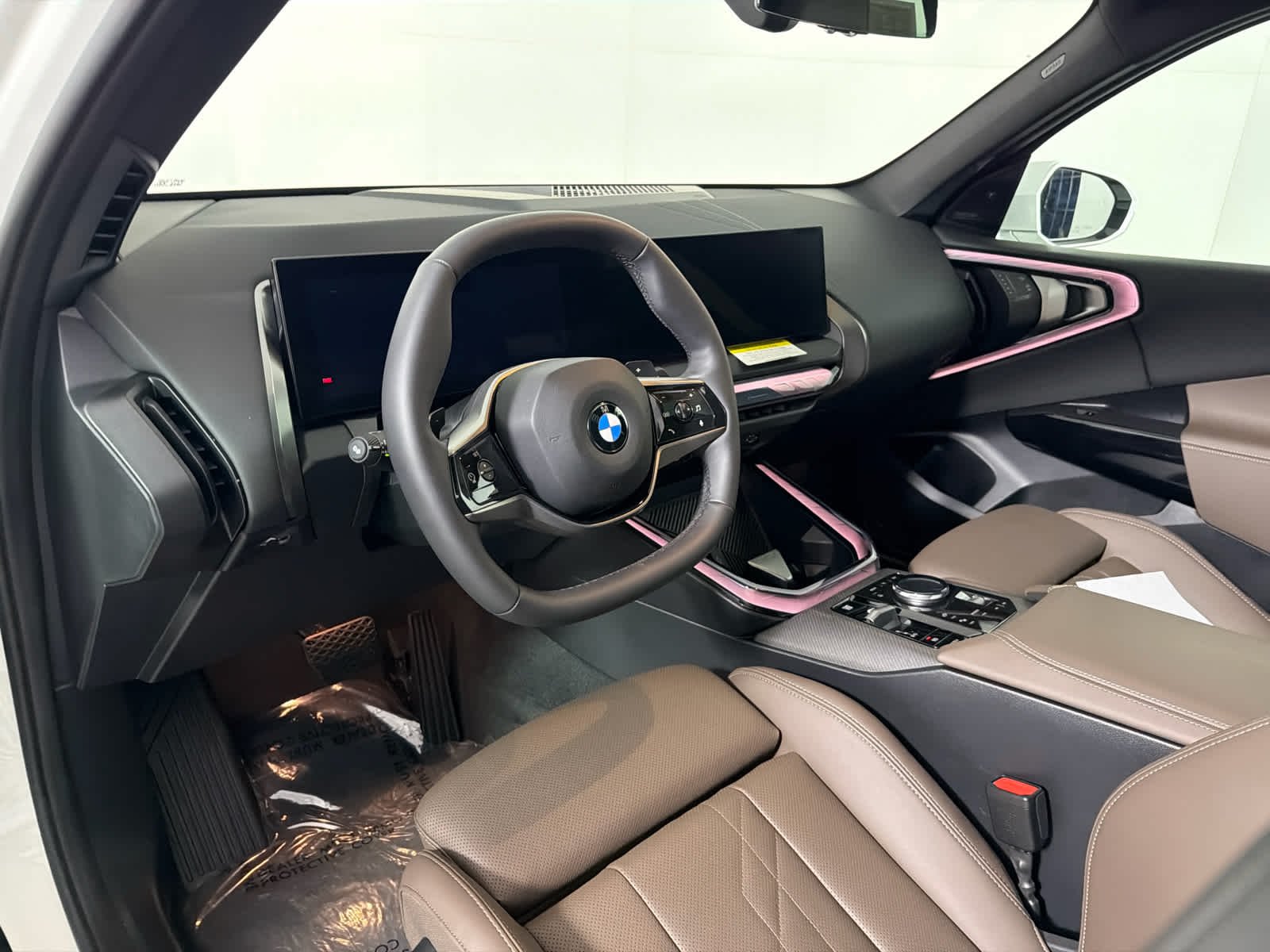 Used 2026 Alpine White BMW 30 xDrive image 13