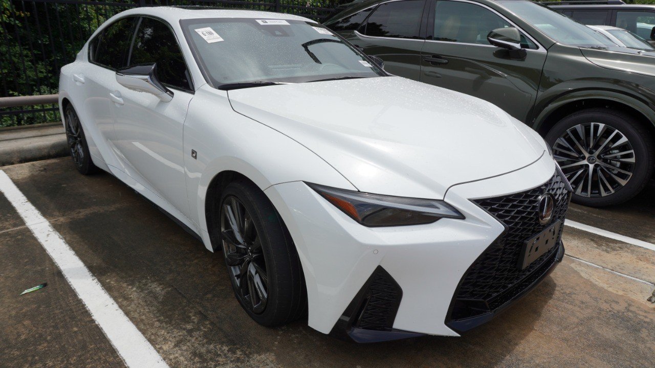 Used 2024 ULTRA WHITE Lexus IS 350 F SPORT image 3