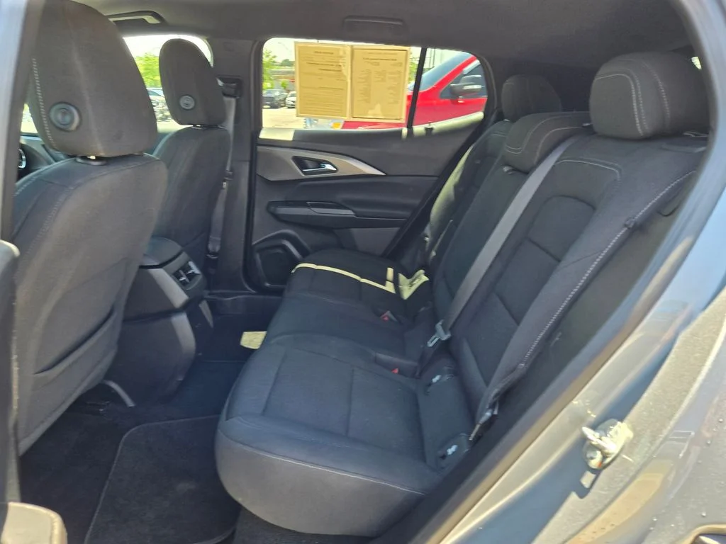 Used 2025 Gray Chevrolet LT image 24