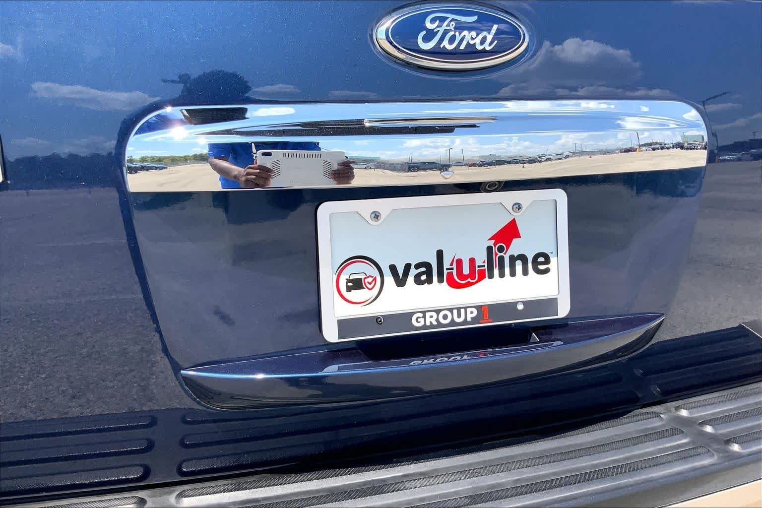 Used 2013 Blue Jeans Metallic Ford XLT image 10