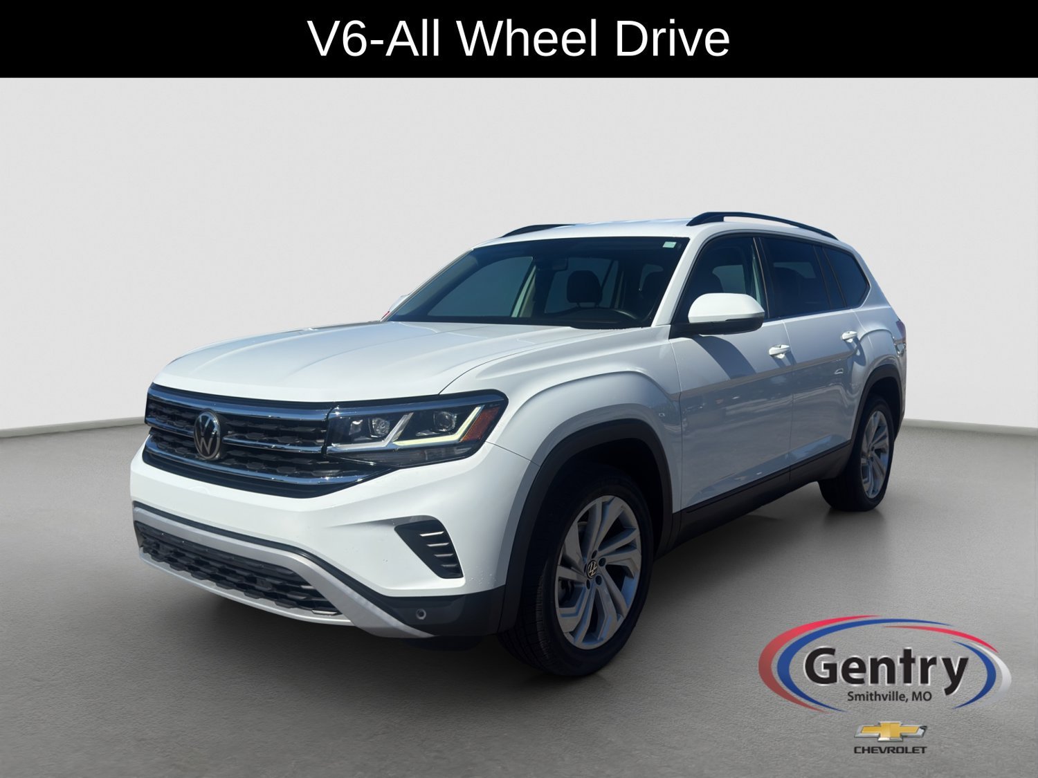 White 2022 Volkswagen Atlas SUV / Crossover All-Wheel Drive 