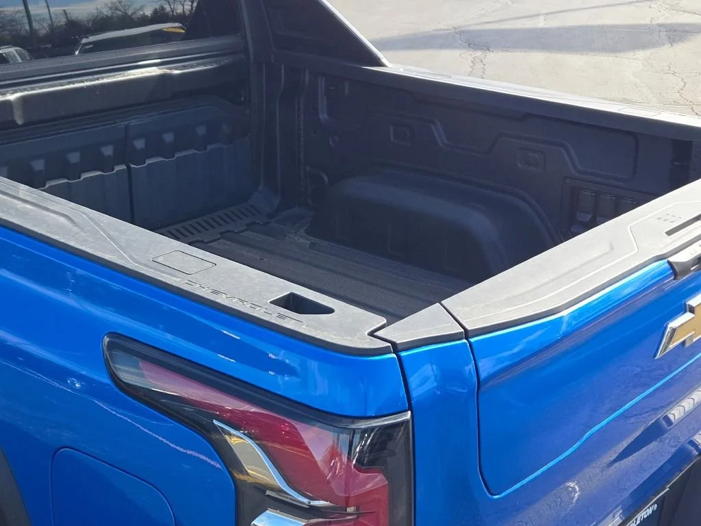 2026 Chevrolet Silverado EV LT - Photo 16
