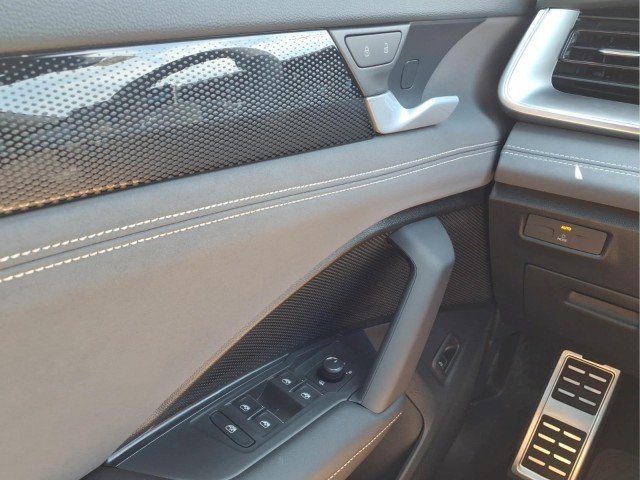 New 2026 Deep Black Pearl Volkswagen SE R-Line Black 4Motion image 22