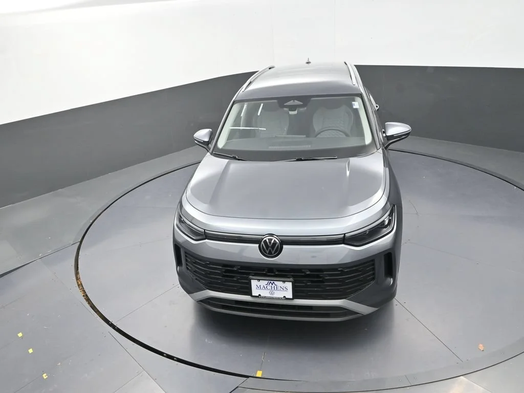 Used 2026  Volkswagen S image 14