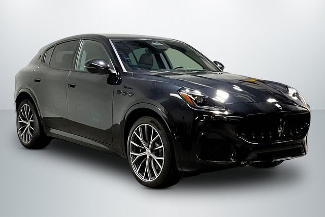 New 2026 Maserati Grecale Modena