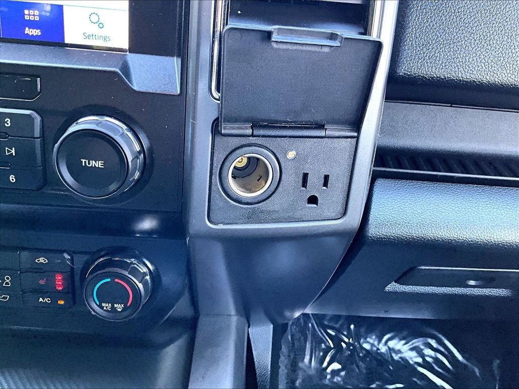 Used 2020 Magnetic Ford XLT image 27