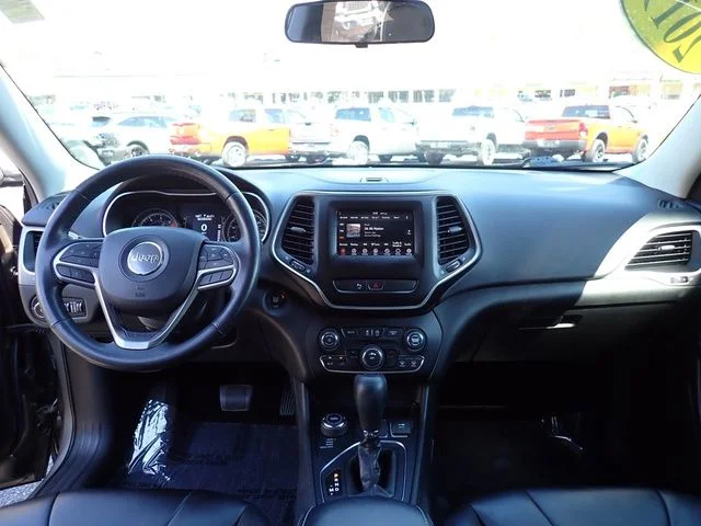View 16