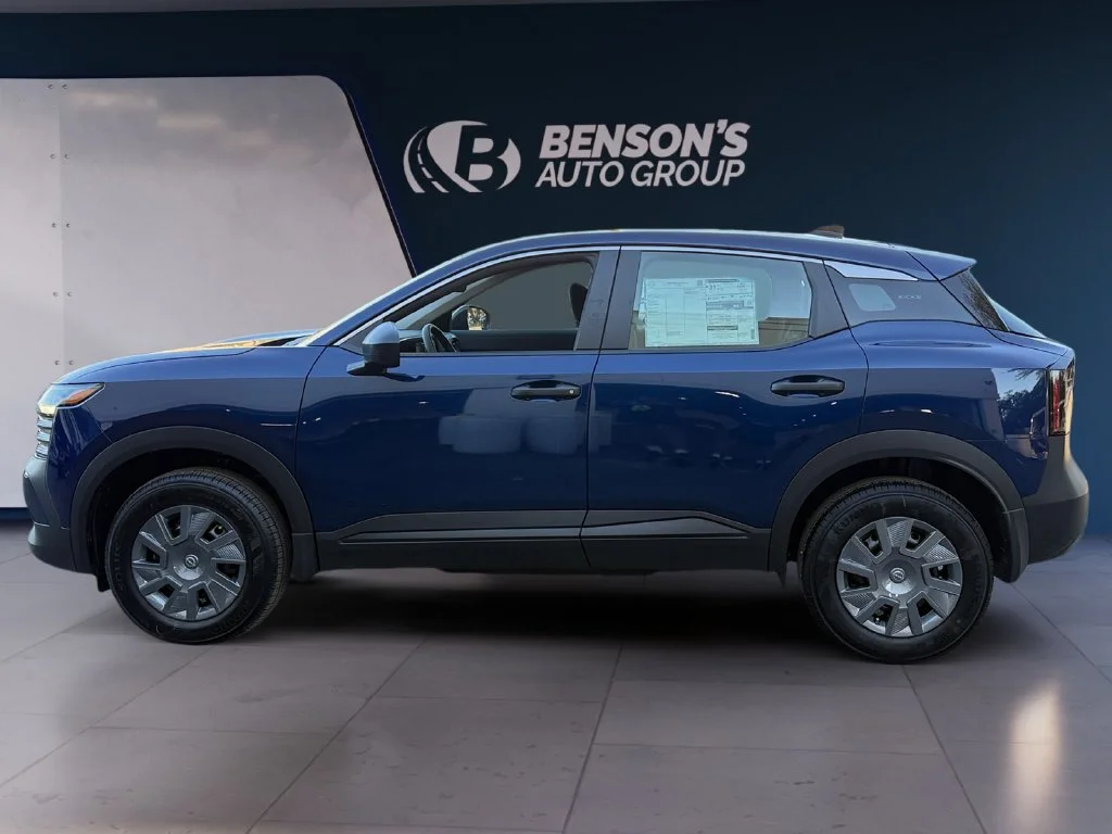 New 2027 Blue Nissan S image 2