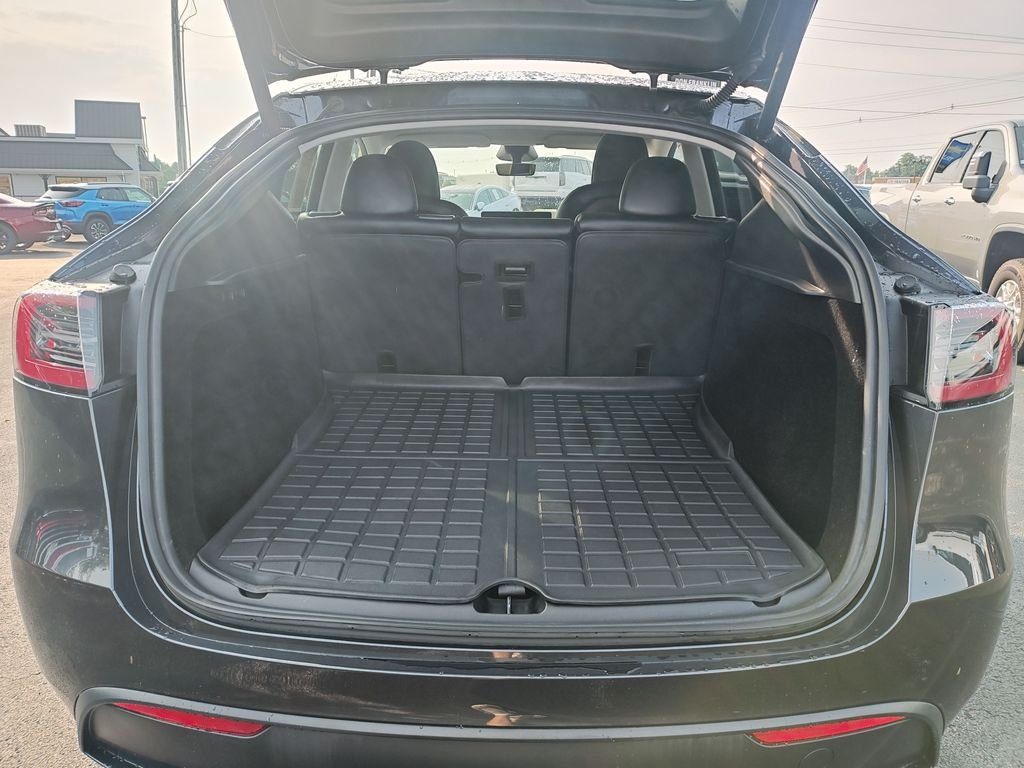 Used 2024 Blue Tesla Long Range image 9