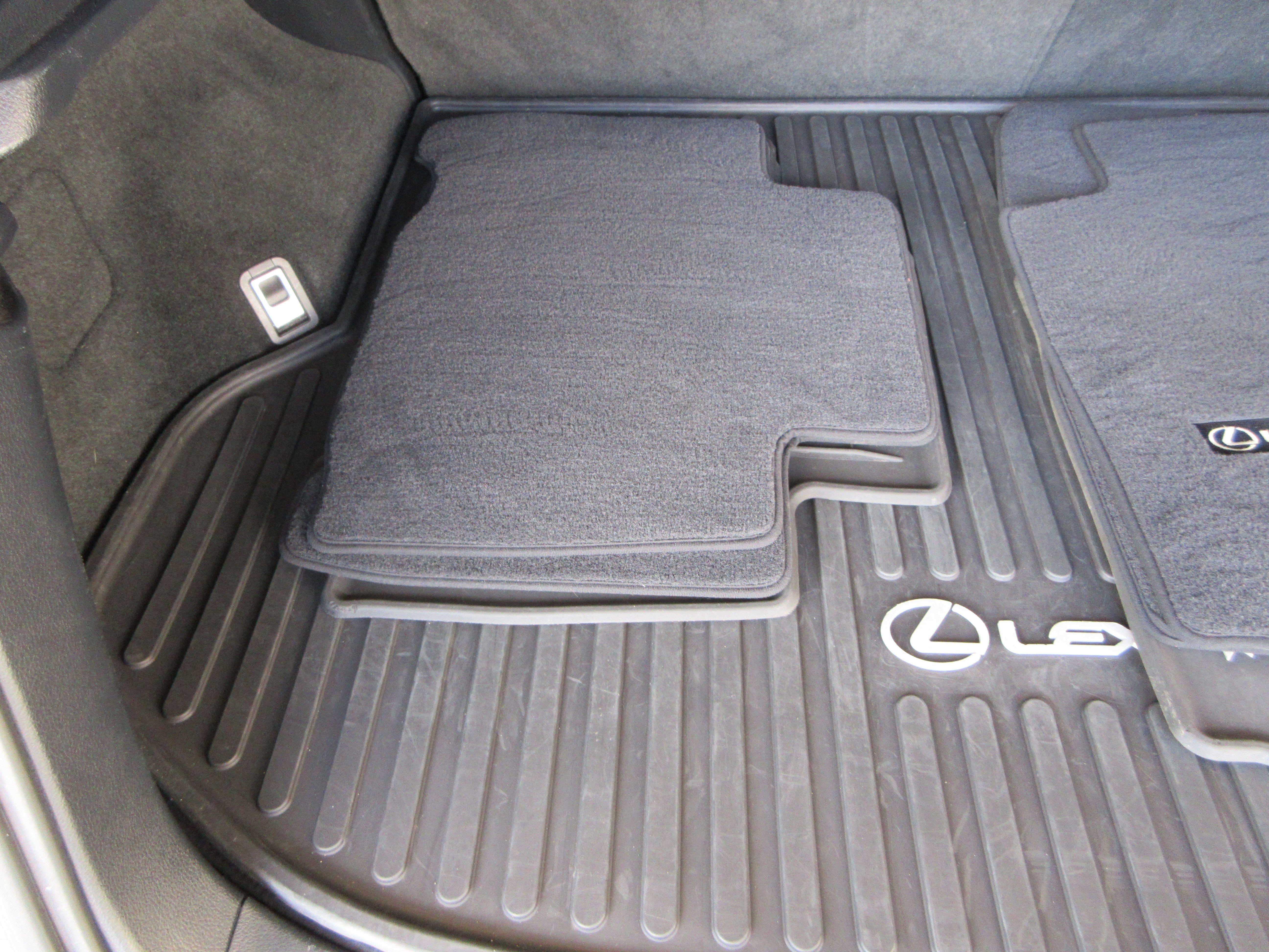 Used 2018 Nebula Gray Pearl Lexus 300 F Sport image 56