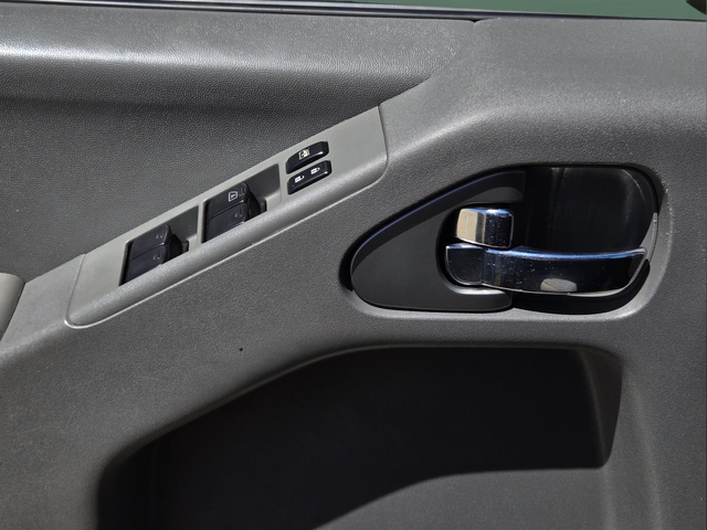 Used 2018 Black Nissan SV image 20
