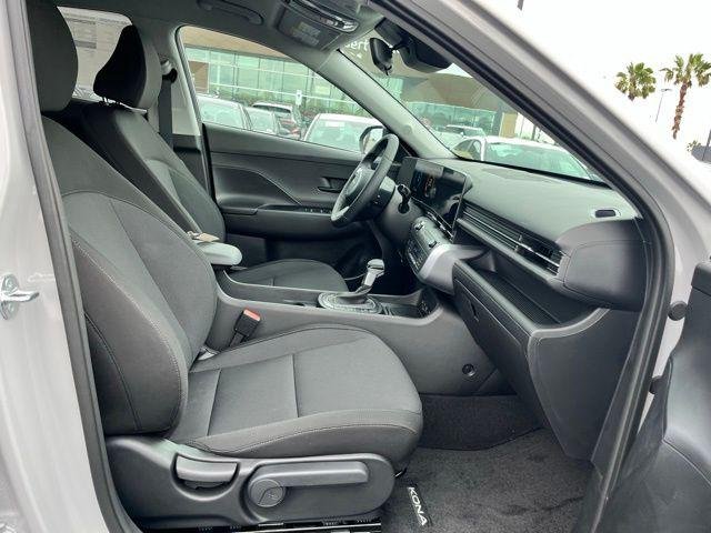 New 2026 Gray Hyundai SEL Sport FWD image 22