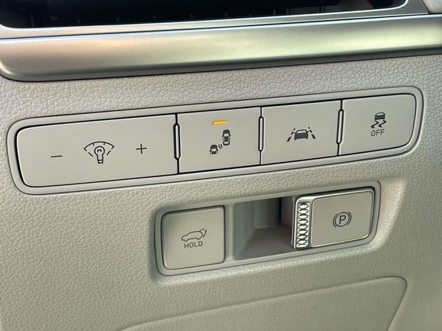 Used 2020 White Hyundai SEL image 20