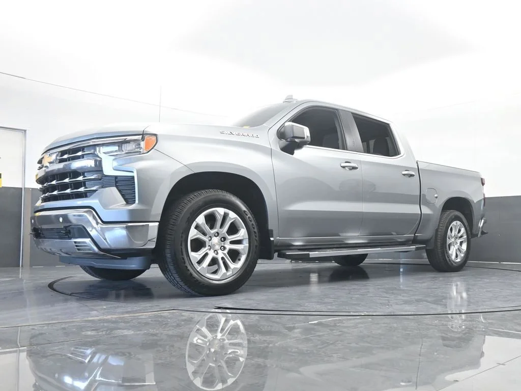 2024 Chevrolet Silverado 1500 LTZ - Photo 20