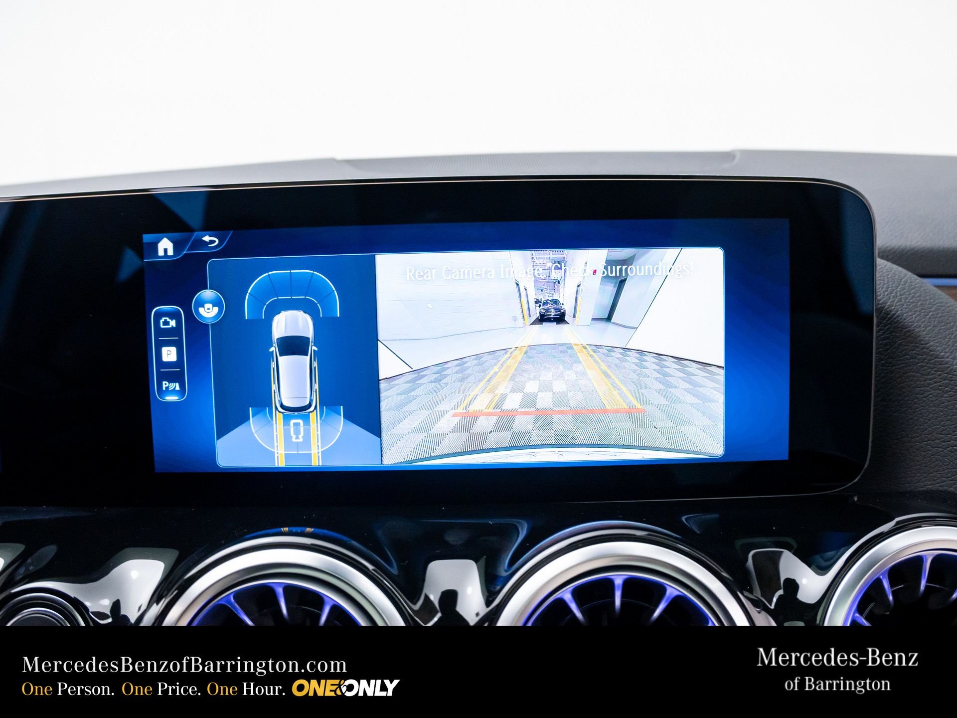 New 2026 Polar White Mercedes-Benz GLA 250 image 27