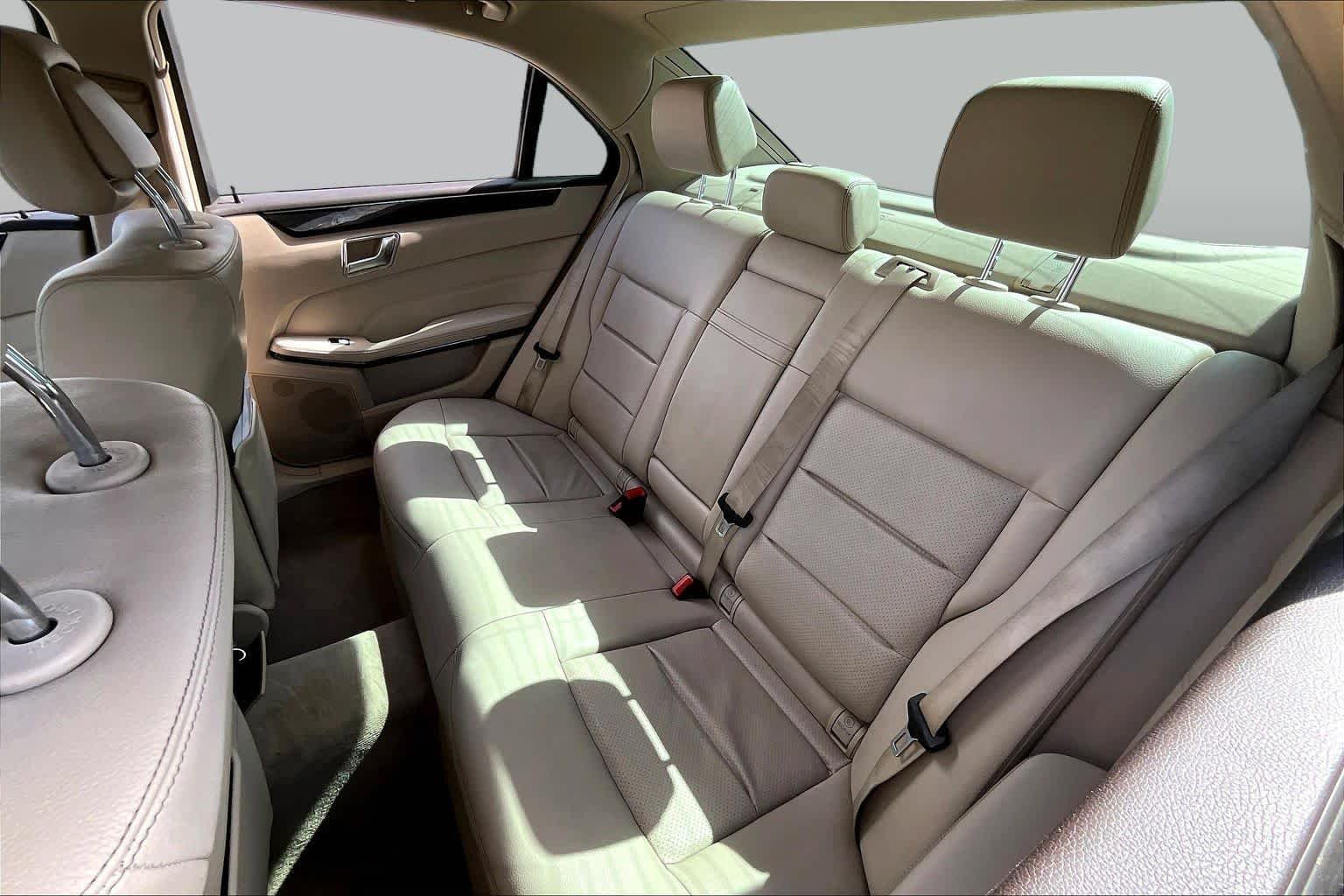 Used 2015 Lunar Blue Metallic Mercedes-Benz E 350 Sport image 18