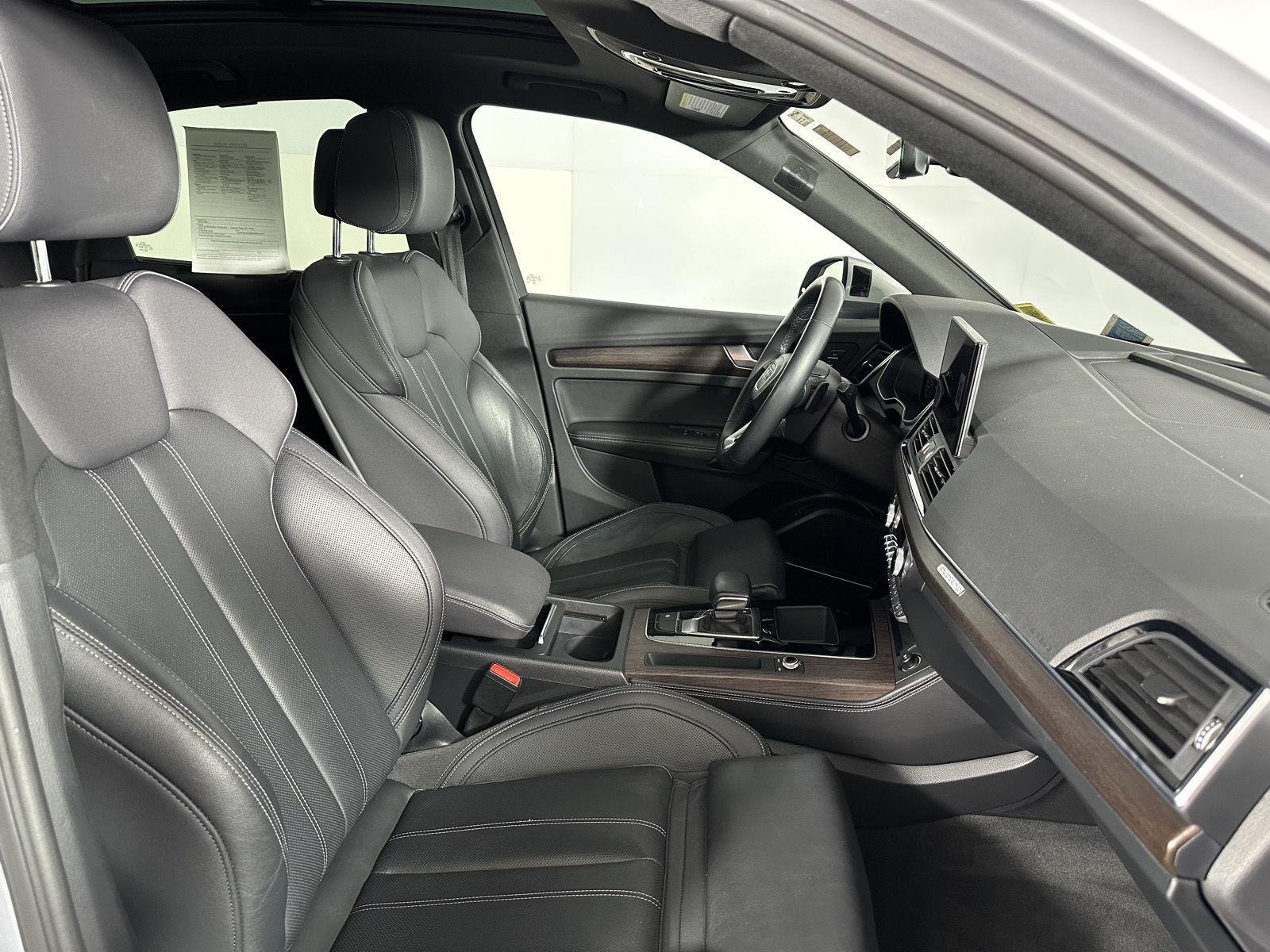 Used 2022 Florett Silver Metallic Audi S line Prestige image 30