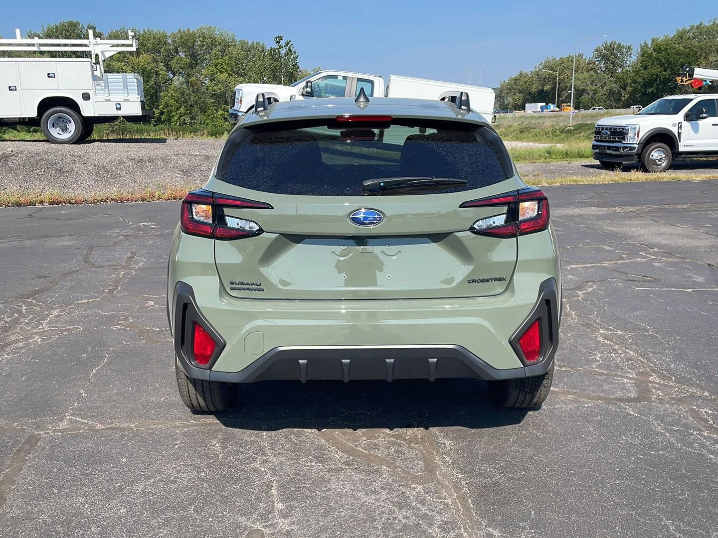New 2026 Alpine Green Subaru Premium image 4