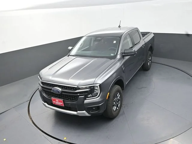Used 2024 Gray Ford XLT image 24
