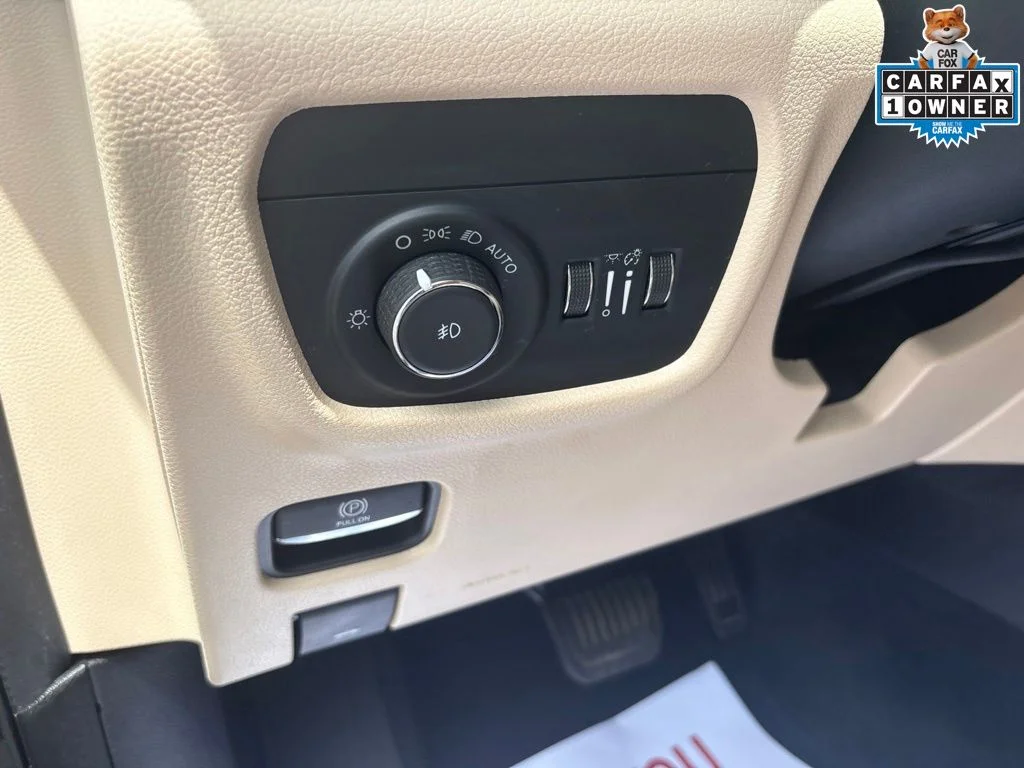 Used 2023 Black Jeep Limited image 16