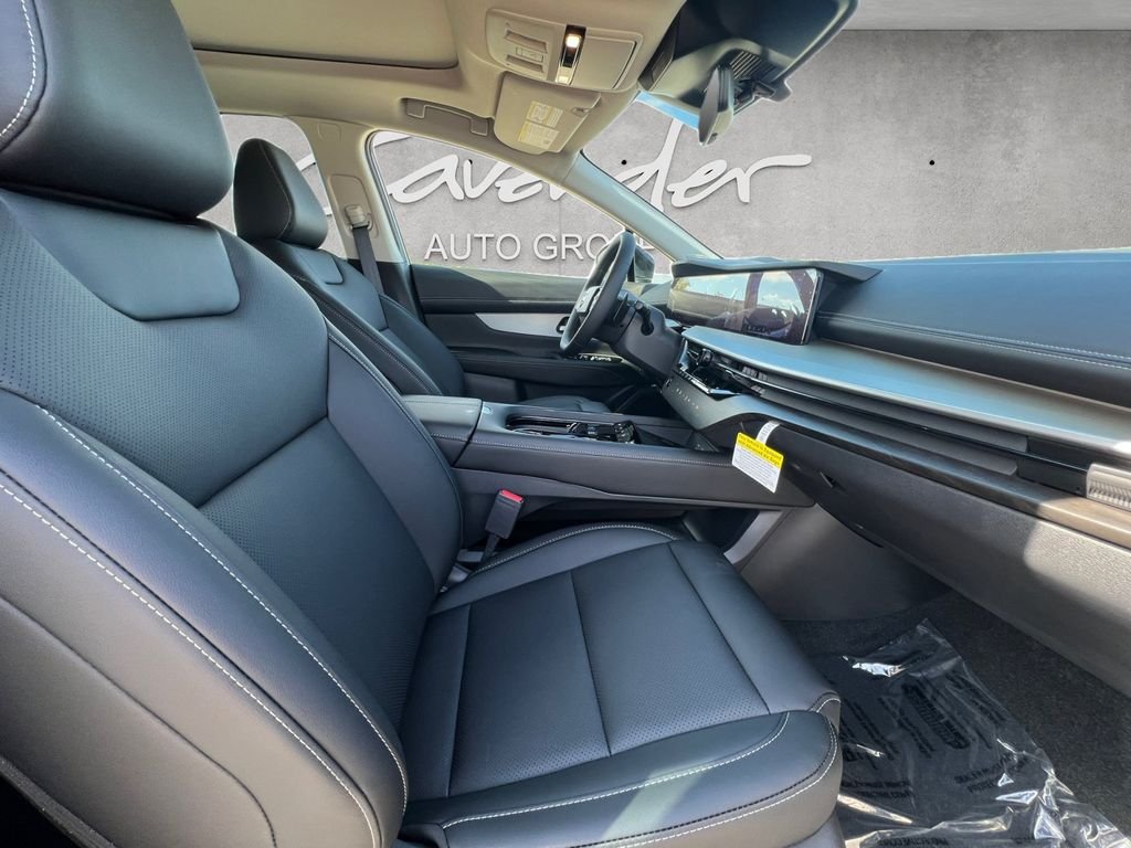 New 2027 Boulder Gray Pearl / Super Black Two-tone Nissan Dark Armor image 25