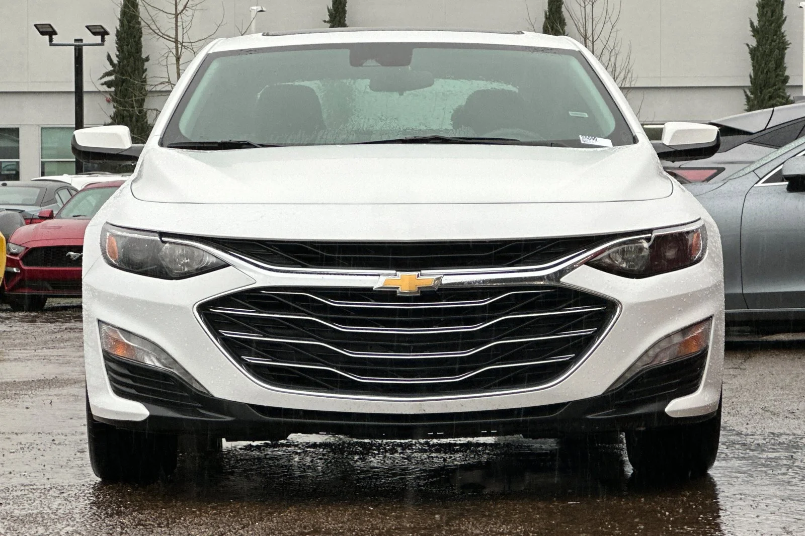 Used 2024 Summit White Chevrolet LT image 6
