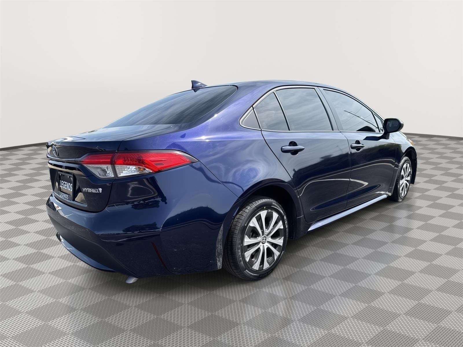 Used 2022 Blueprint Toyota Hybrid LE image 11