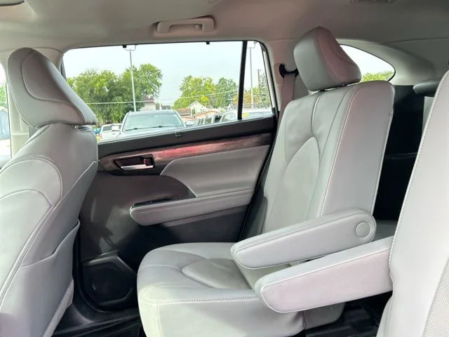 Used 2021 White Toyota Limited image 21