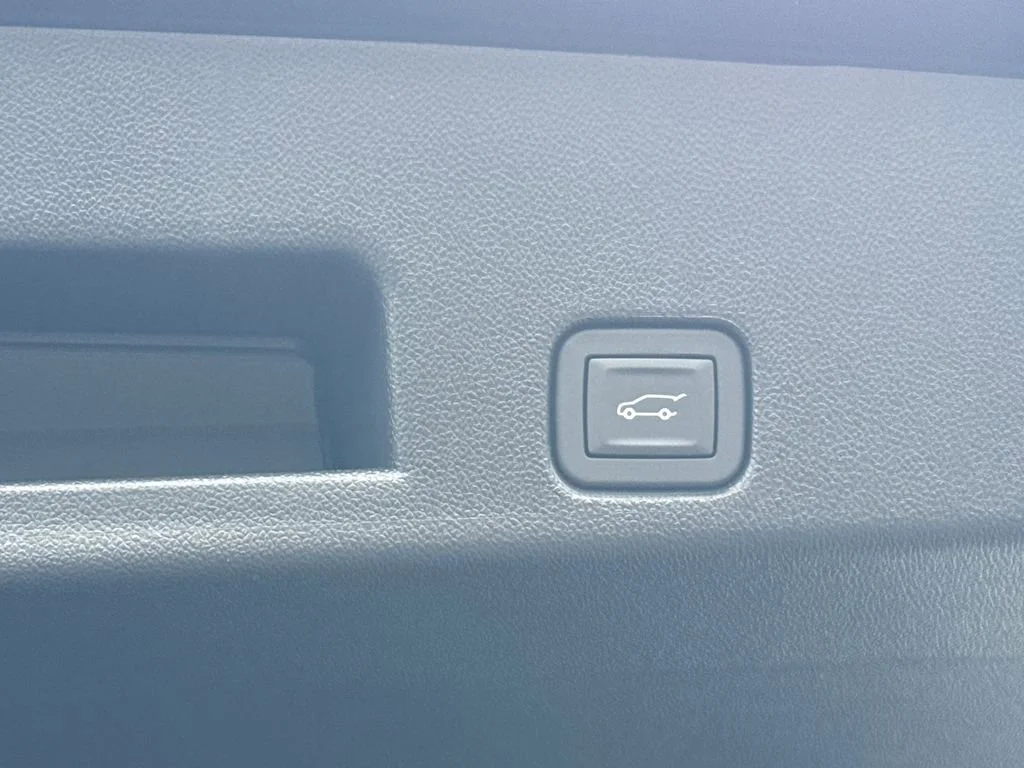 2026 GMC Acadia Elevation - Photo 37