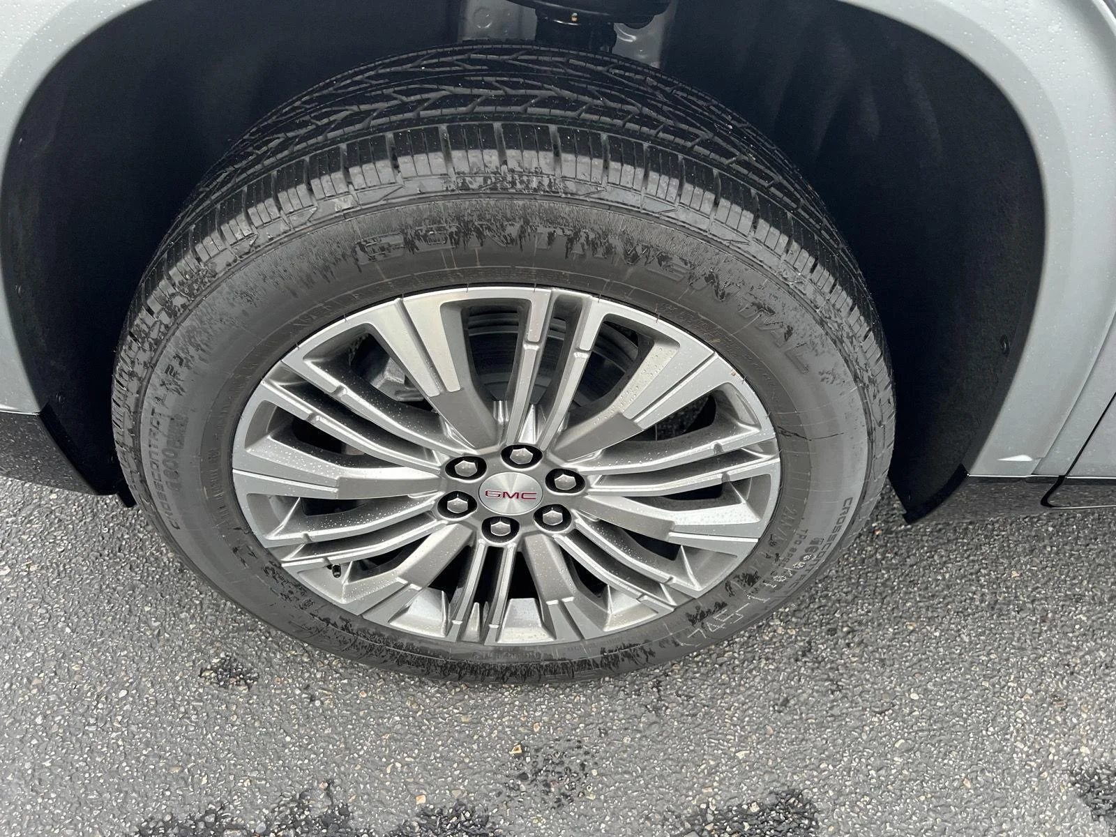 2027 GMC Acadia Denali - Photo 18