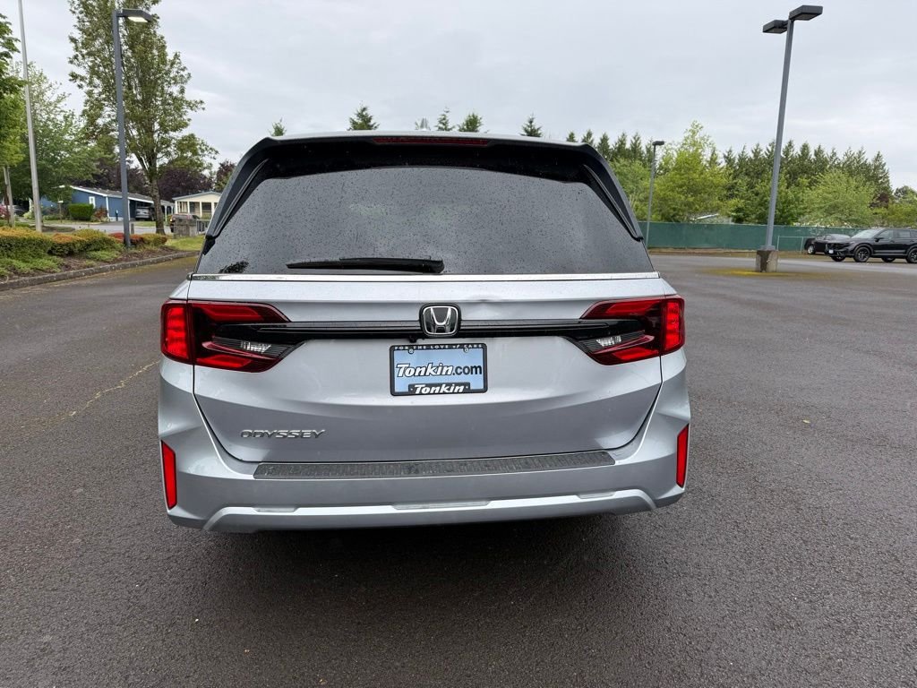 Used 2026 Silver Metallic Honda EX-L image 4